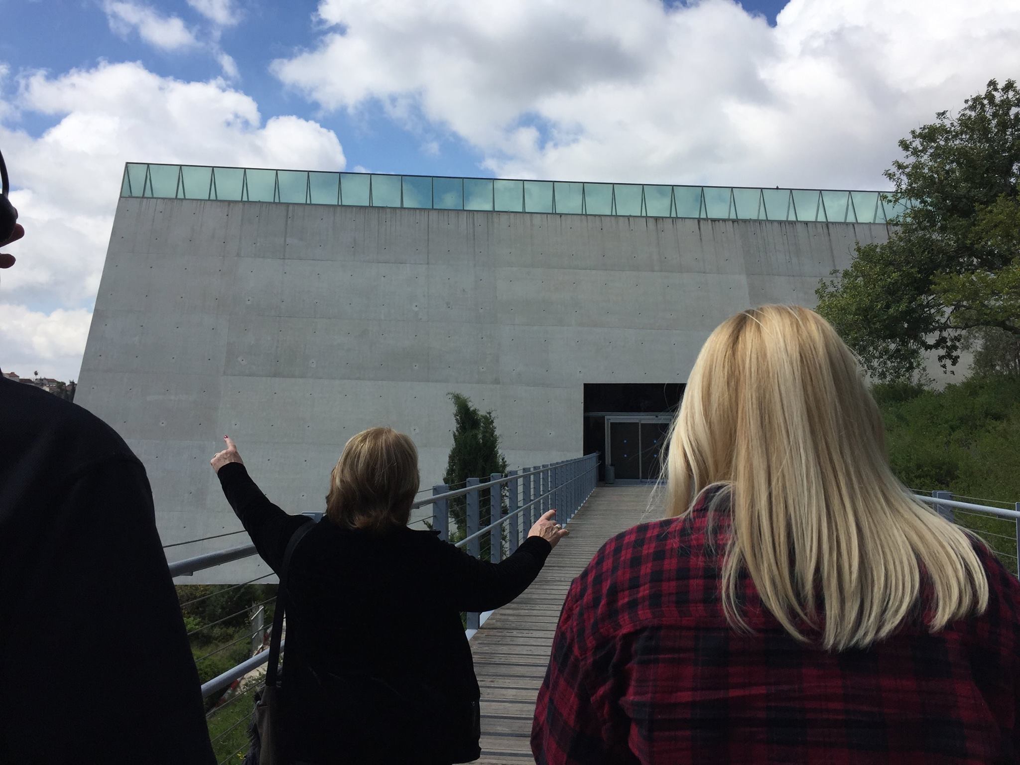 13041012_10154193934659198_6500450445929101817_o